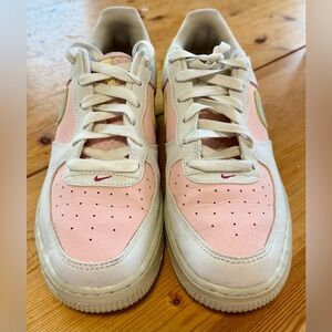 Nike | Air Force 1 | 6.5Y / Size 8 | Low Top | Easter Pastel | 2008 | GS